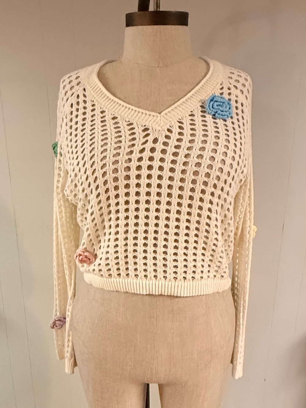 wild fable Cream Open-Weave V-Neck Sweater with Colorful Crochet Flowers